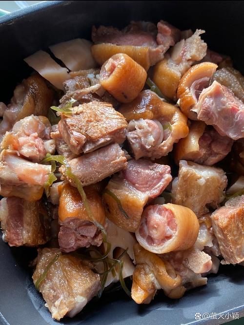 猪蹄的做法（猪蹄的做法软烂脱骨）