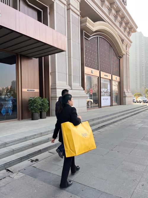 柜姐叫sales（柜姐叫你宝宝）